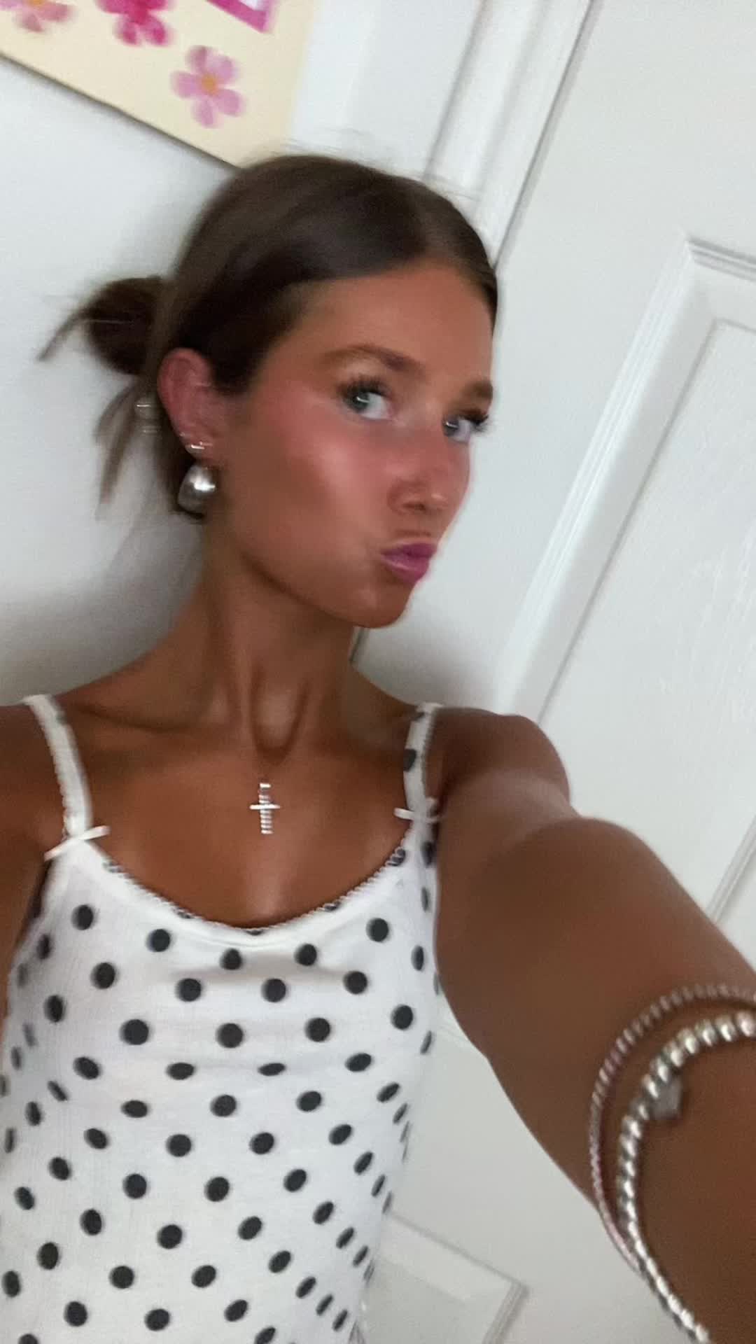 @avaaa😽