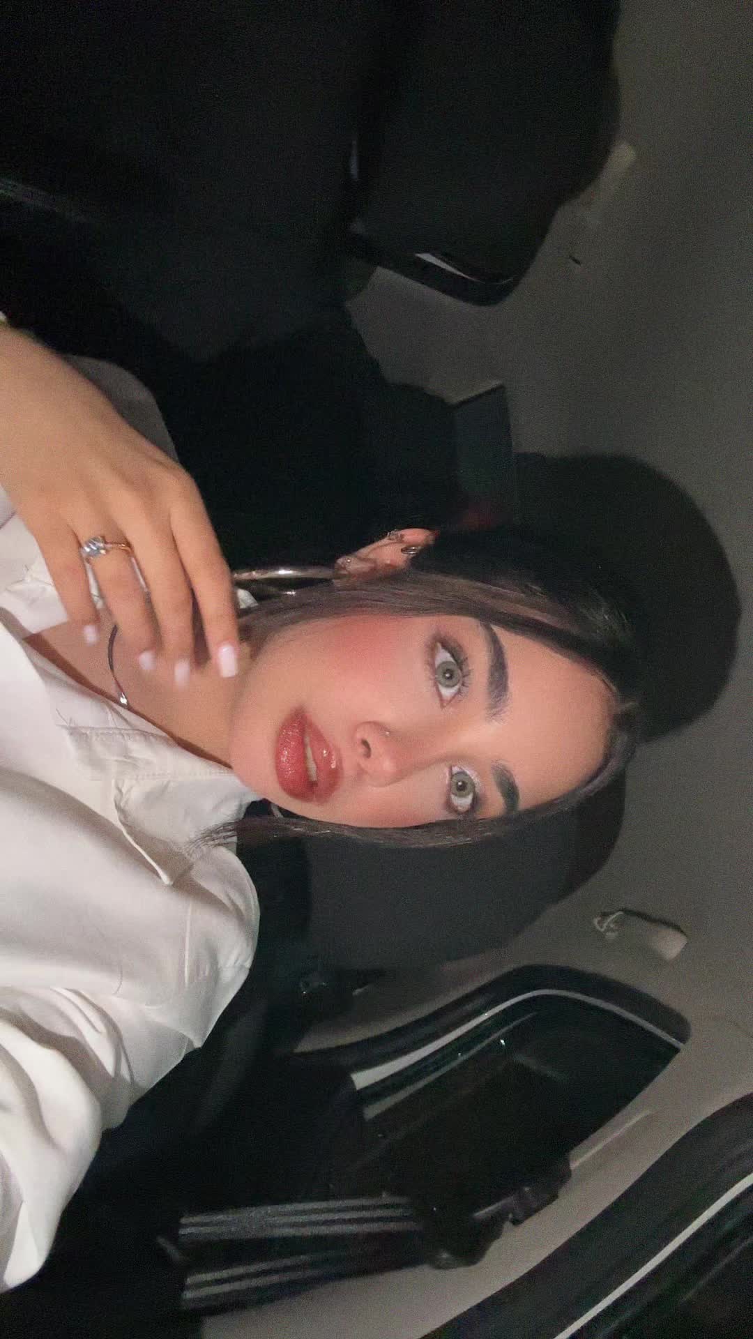 @tanaz