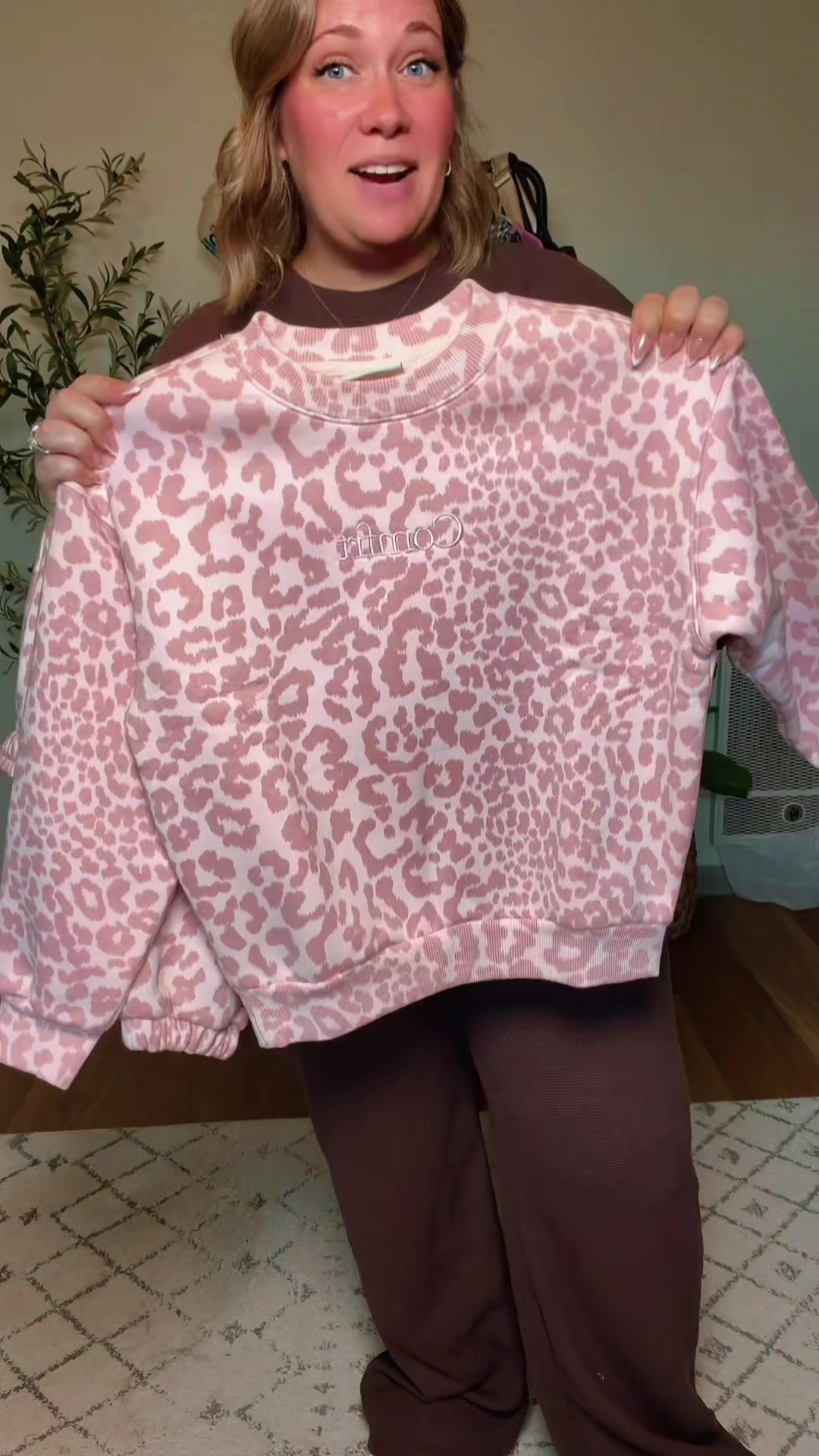 @Carlyn🩷🤟🏻 TTS Mom Fashion