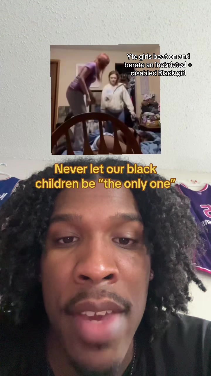 @𝒟𝓇.𝒞𝓁𝒶𝓎🕷️ (They/Them)