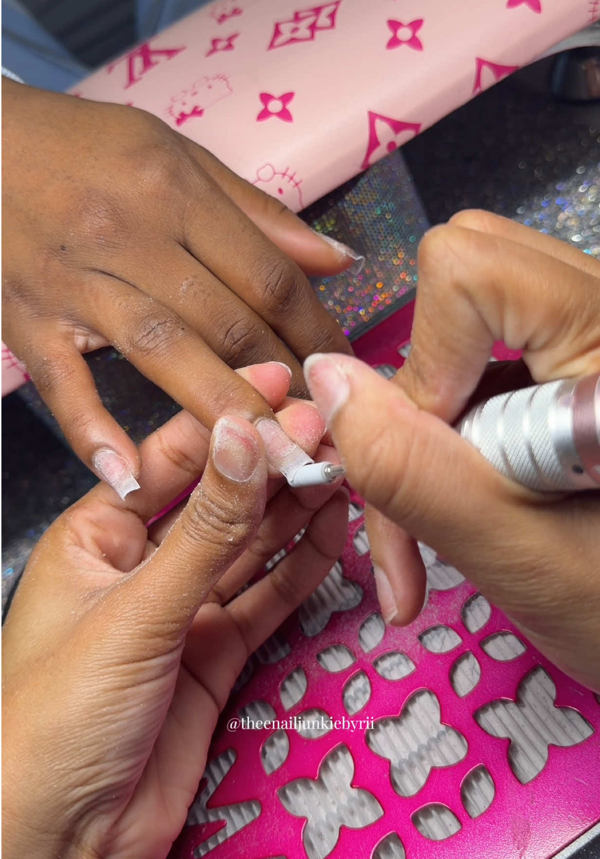 @Rihanna | KCMO Nail Artist