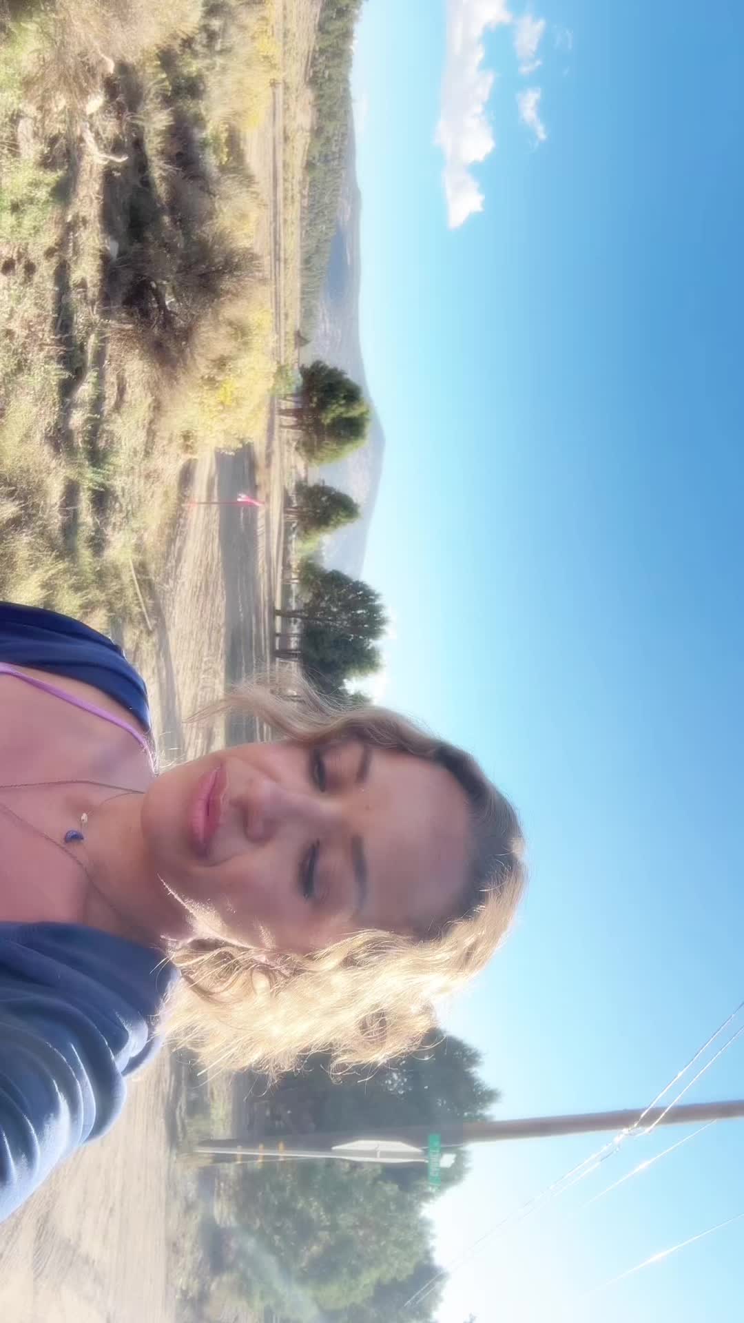 @Lavenderhazzeyy