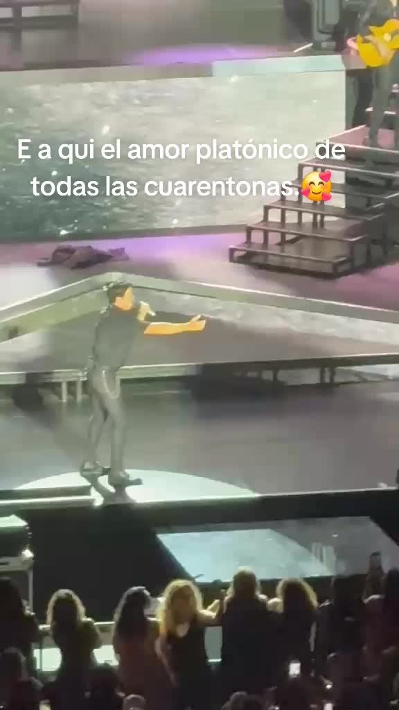 @Claribella 🦋🦋