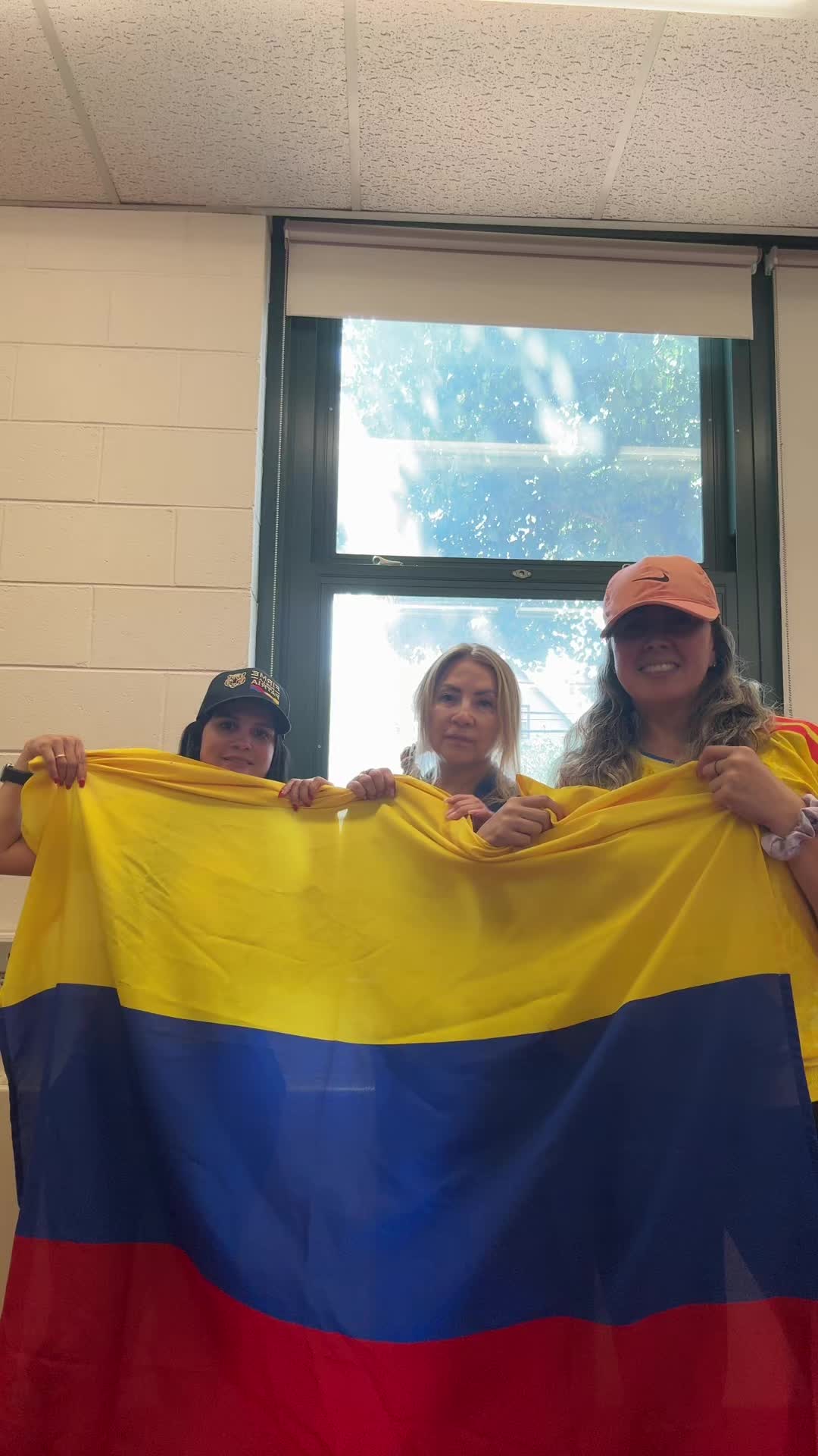 @Eliana Dussan 🇨🇴🇺🇸