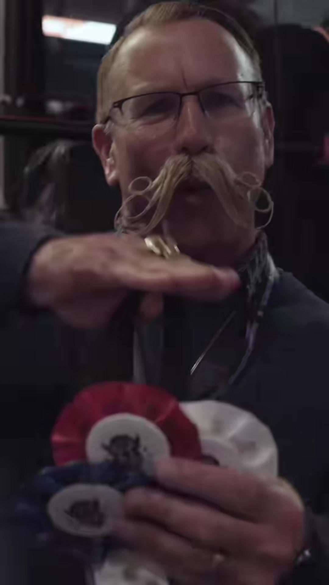 @Bobandelliothismustache