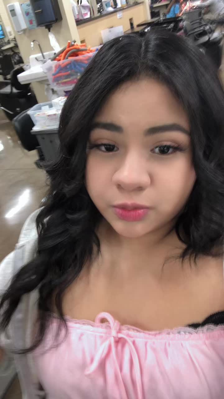 @Emi melanie