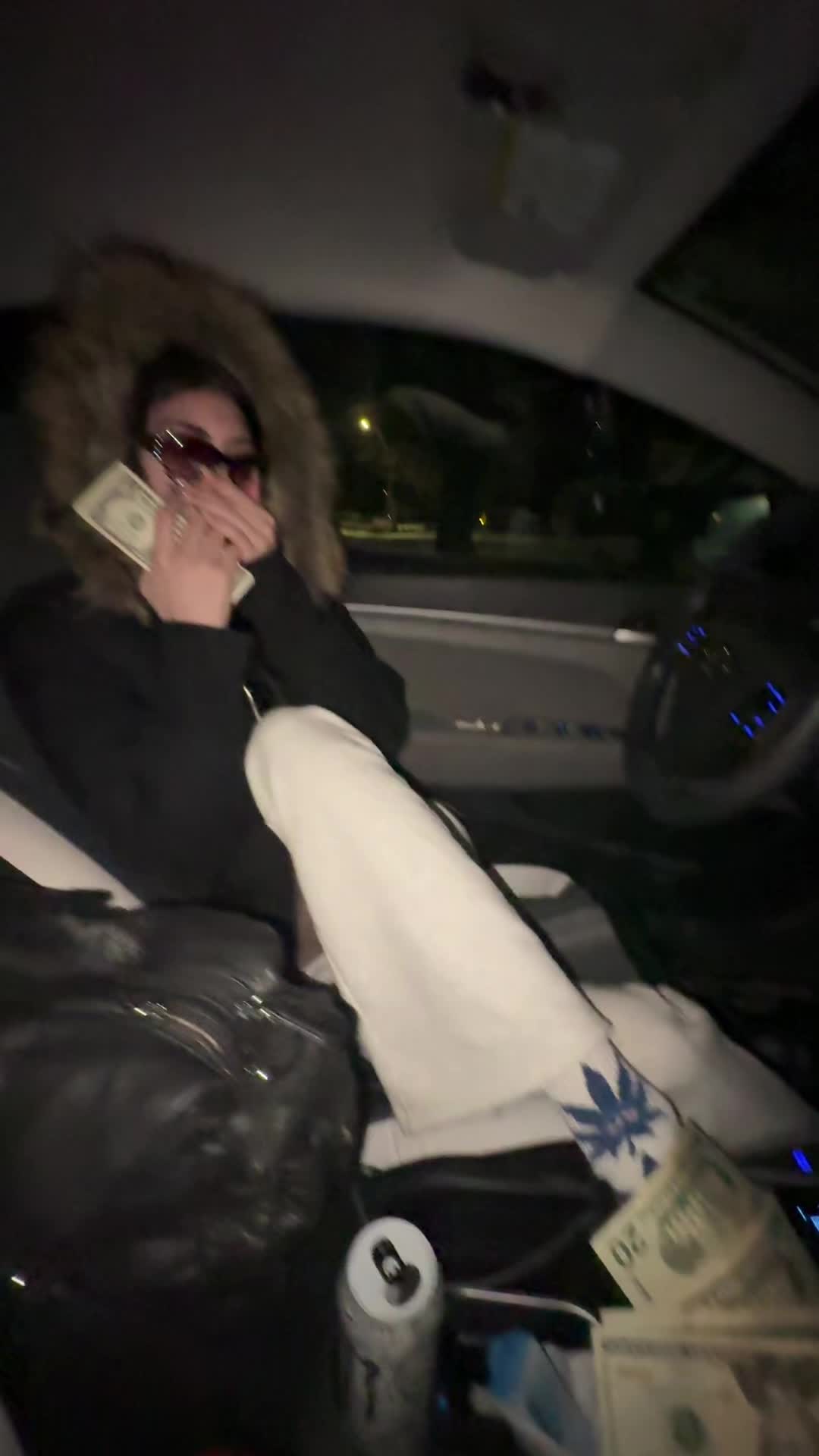 @🕊️