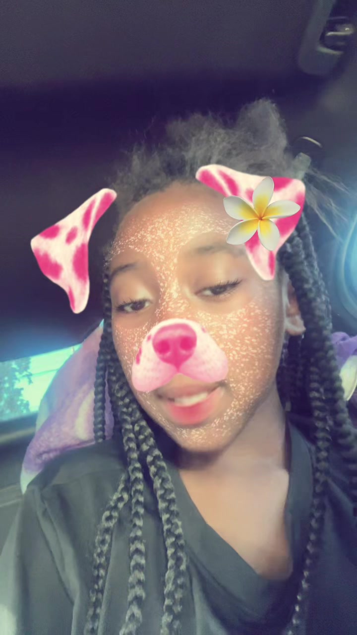 @Mz_Nikki