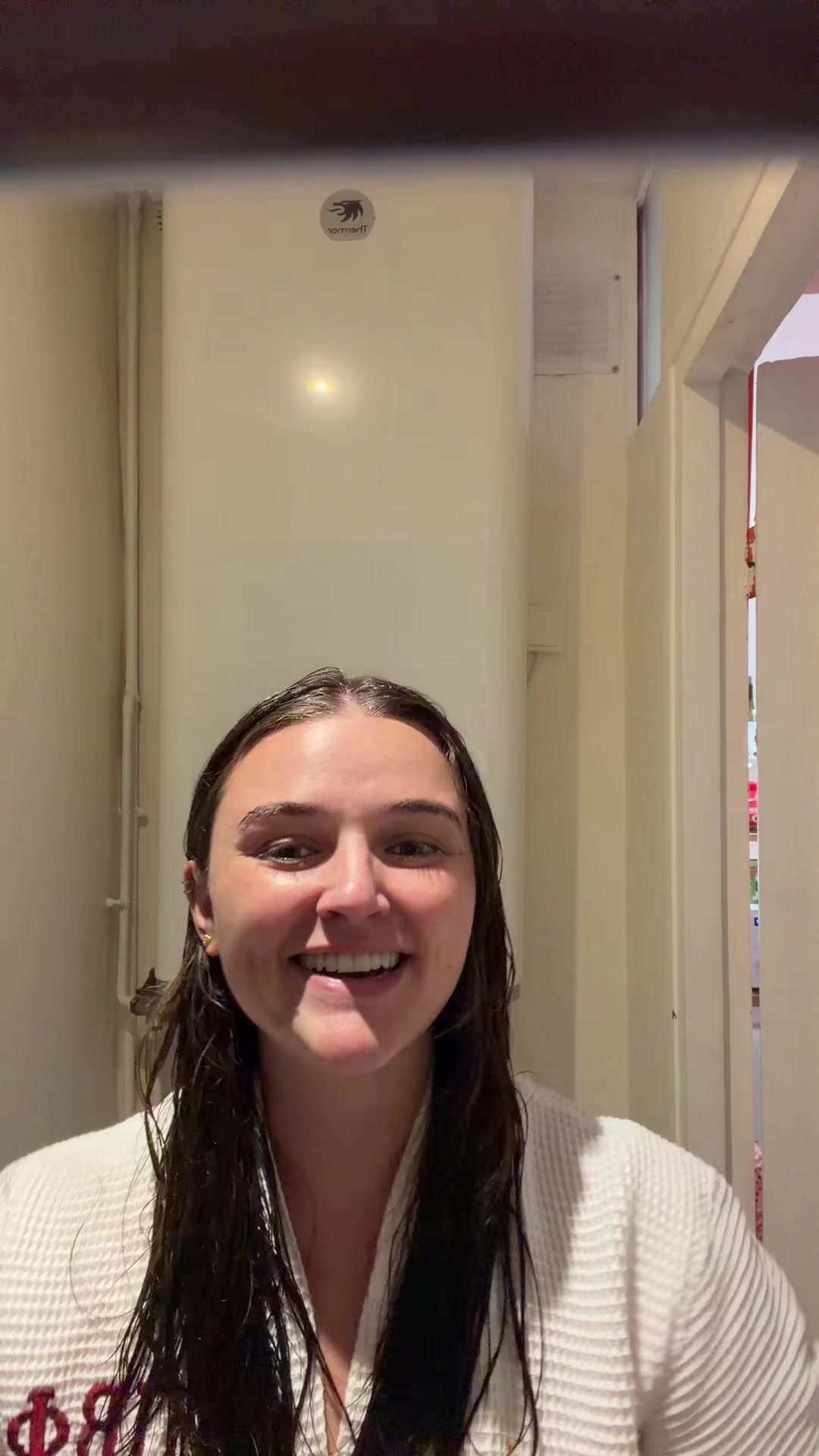 @carolinegb__