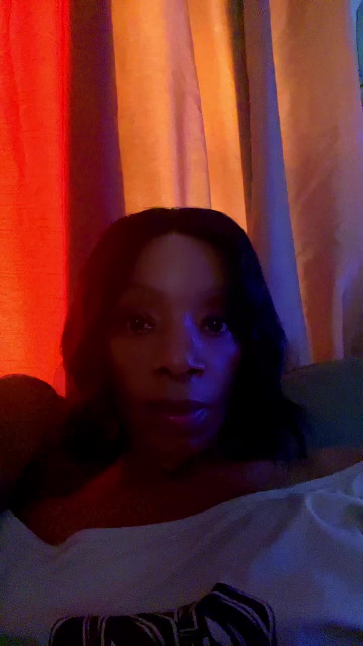 @QueenLawne