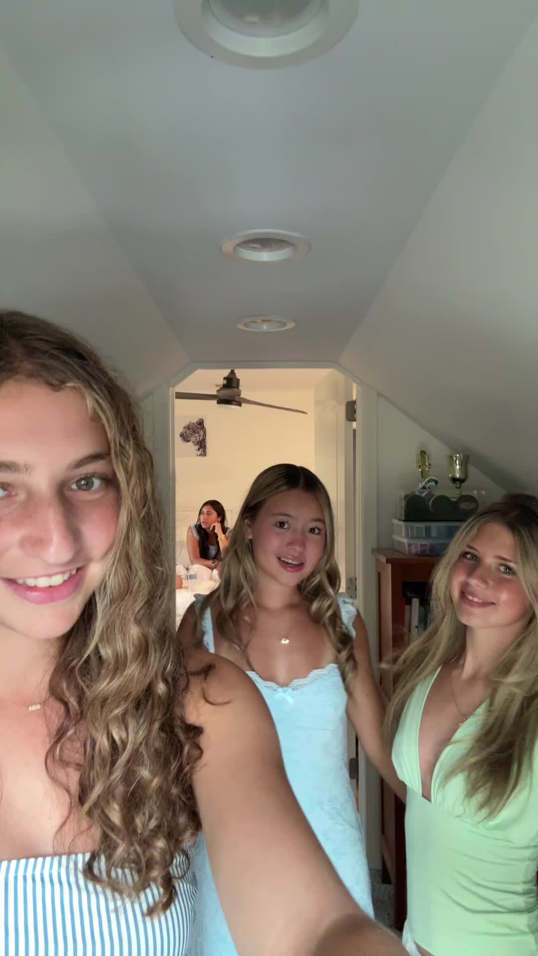 @livlaz