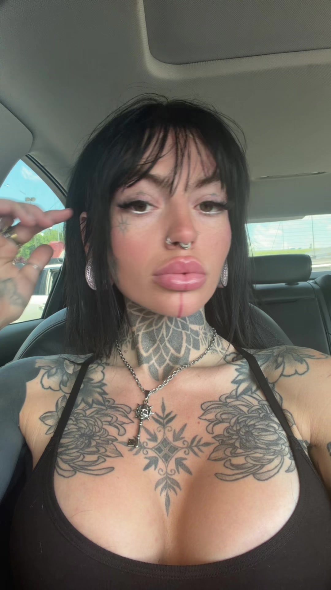 @Mercedes