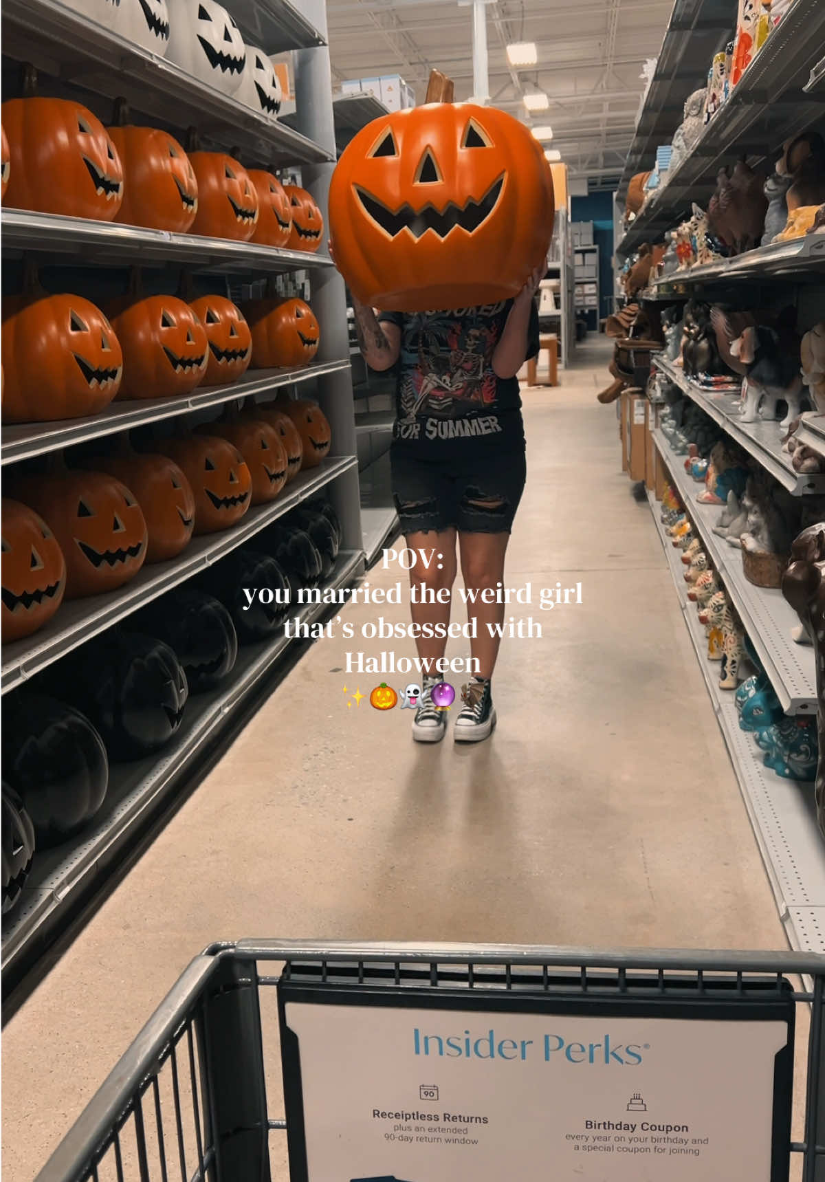 @Spooky Sara🦇🎃