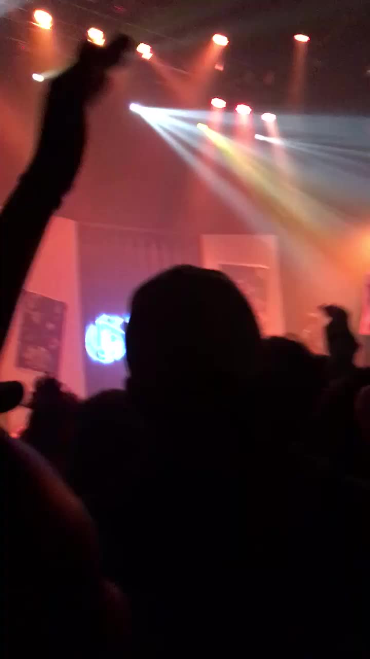 @sam<3