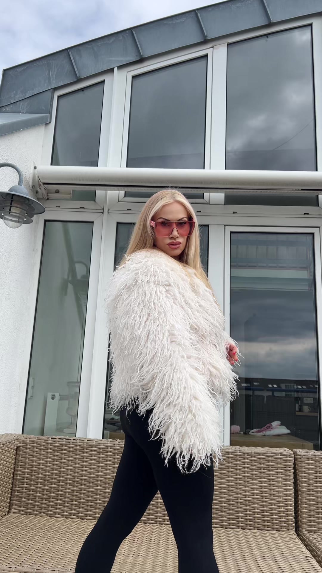 @Jessicax