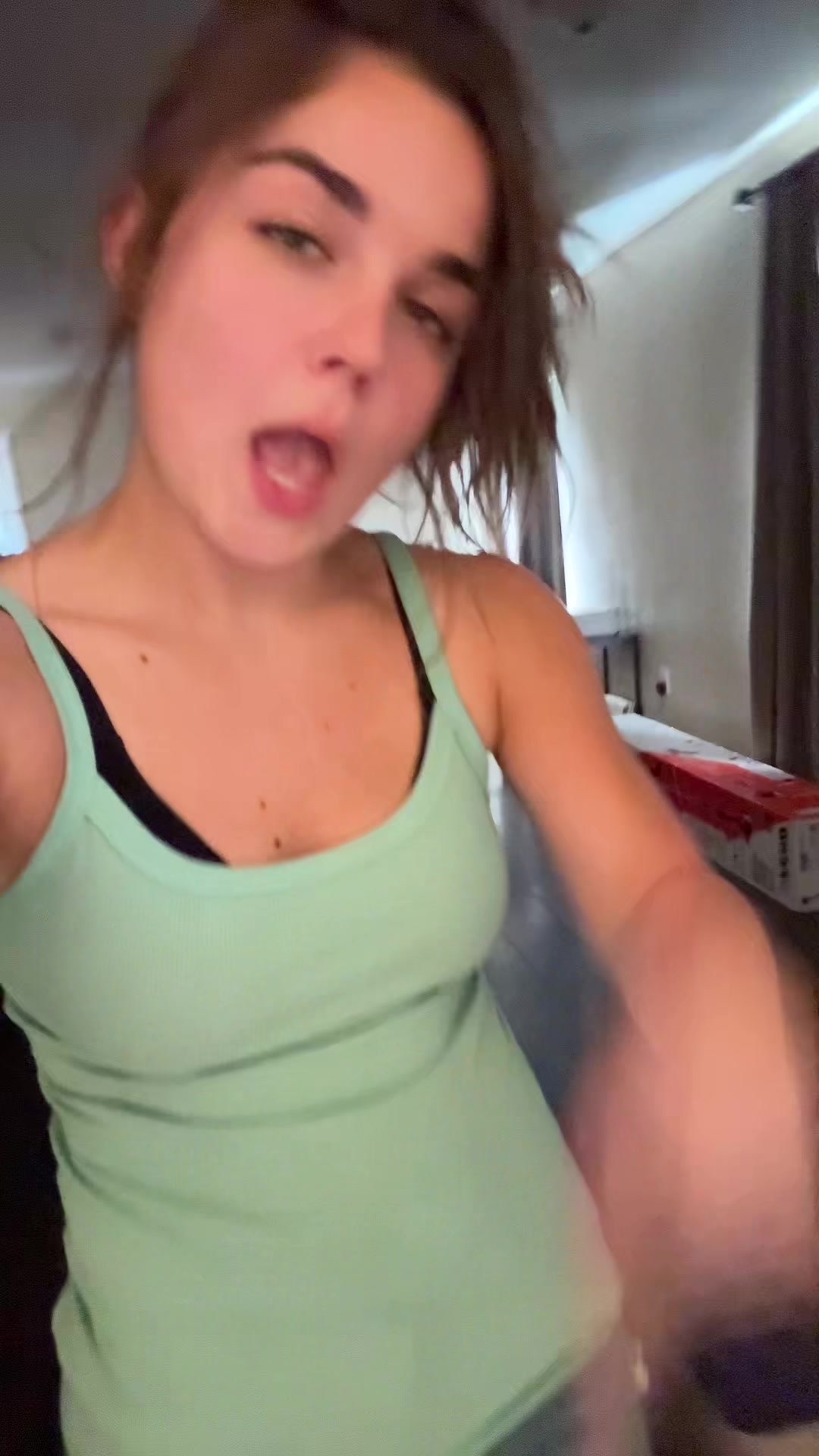 @hellafunchick