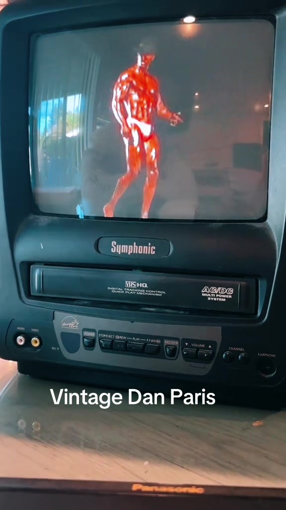 @astromandanparis