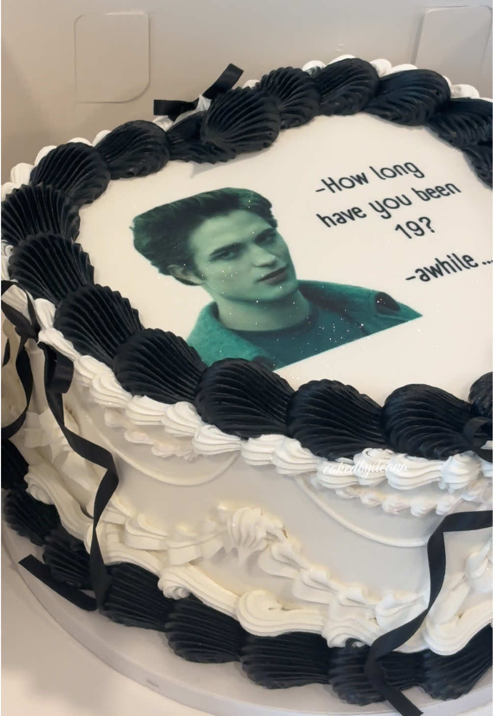 @cakedbyileana ๐