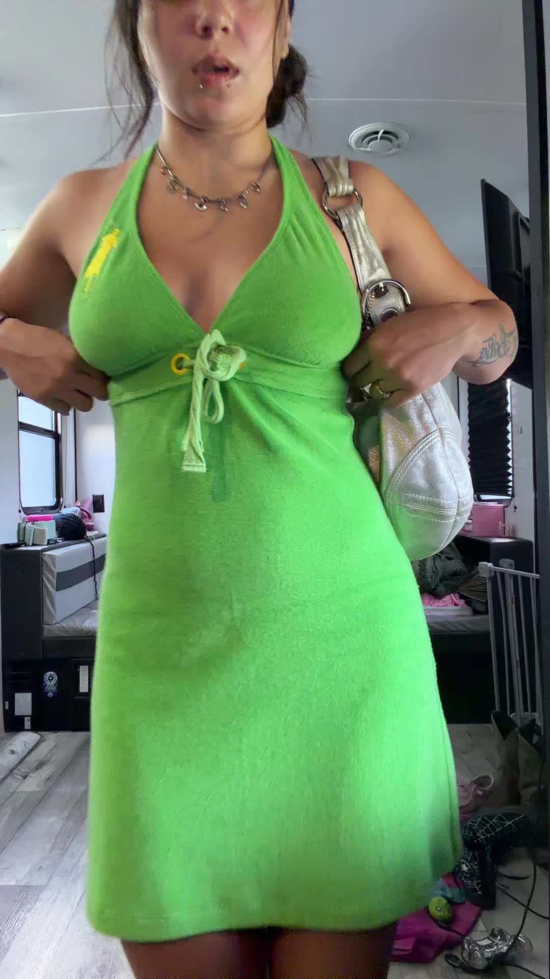 @y2k4y_