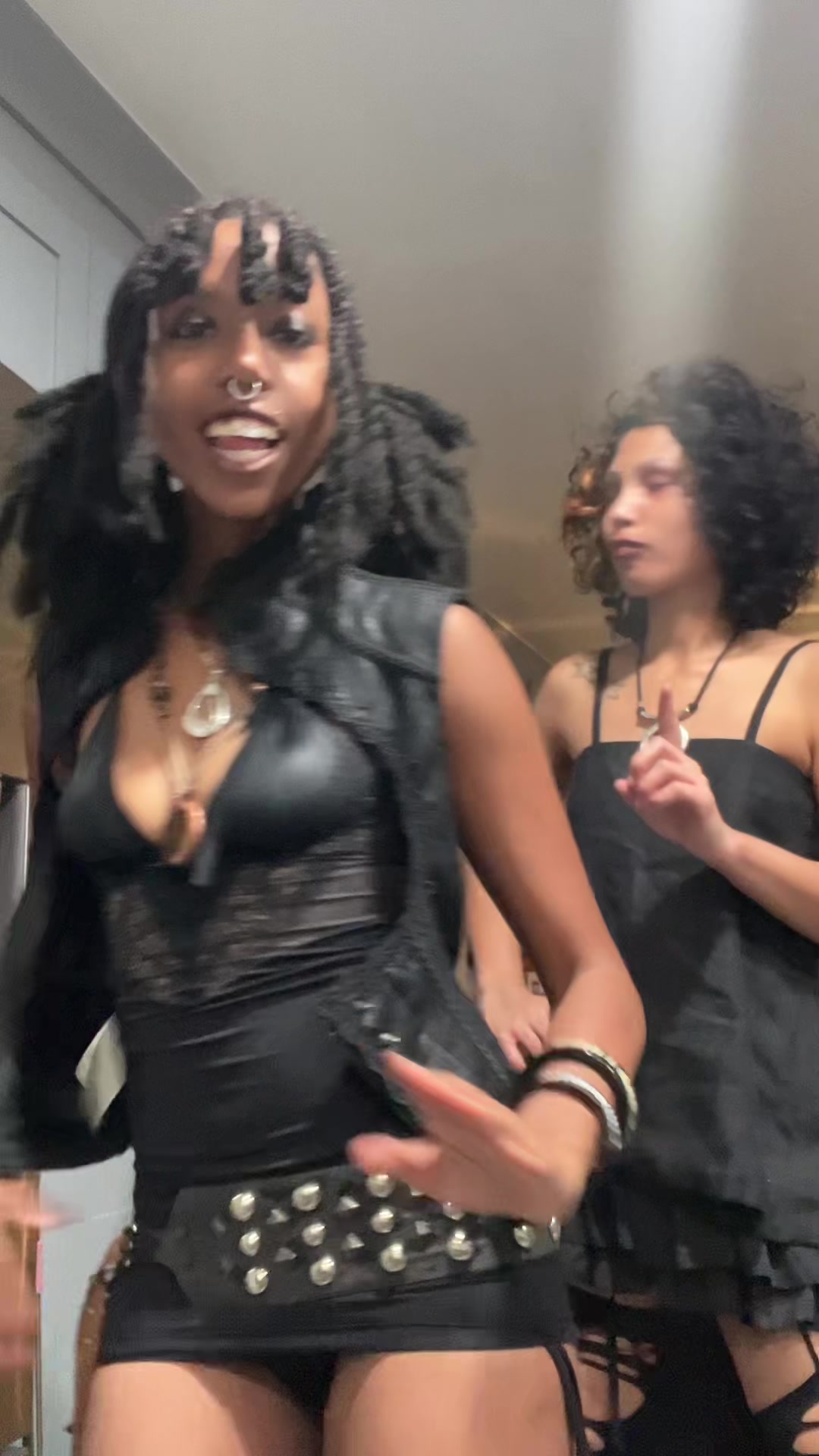 @myownmiyari