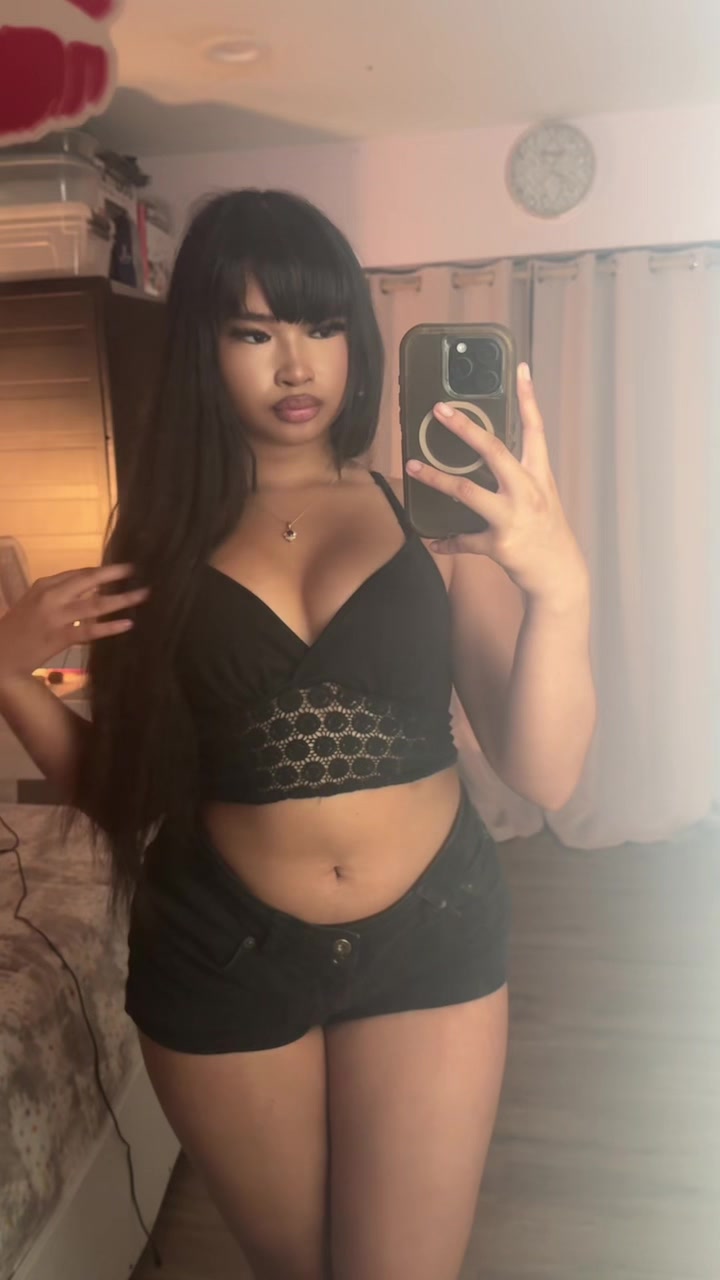 @poopyazngirl