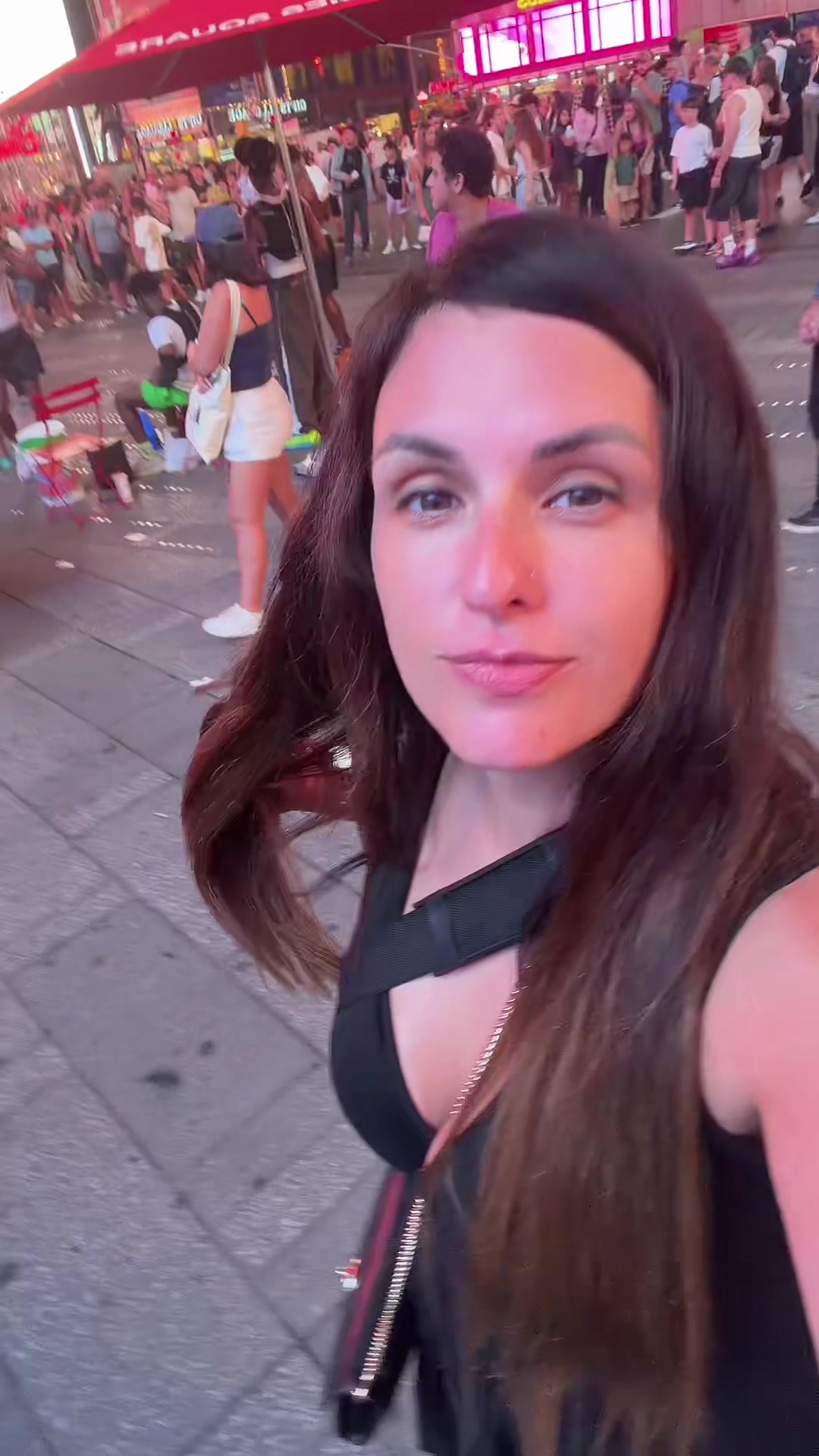 @Barefootmamamn