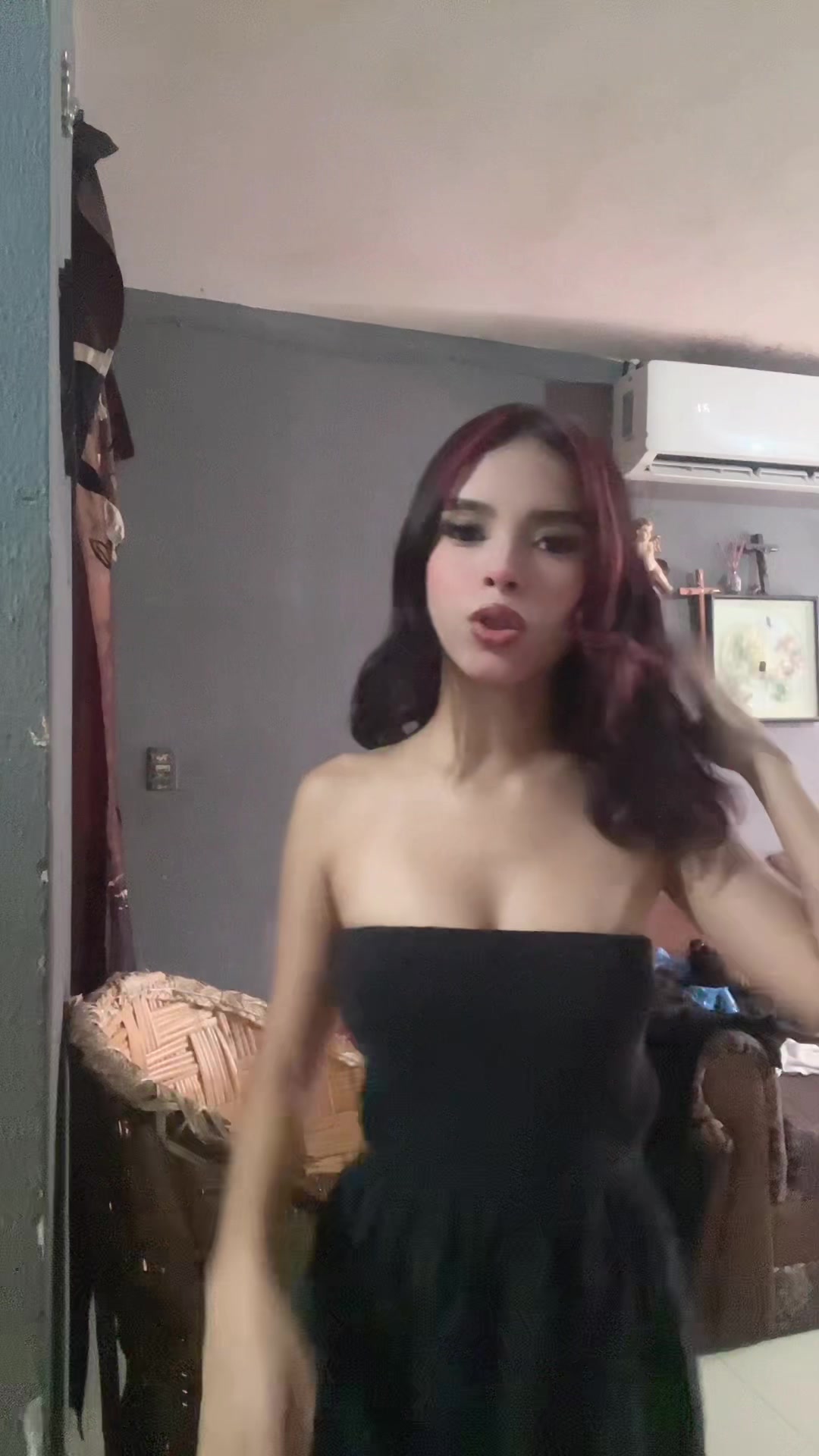 @Yari