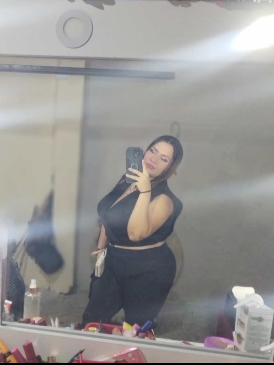 @Kerlly Correa✨️💋