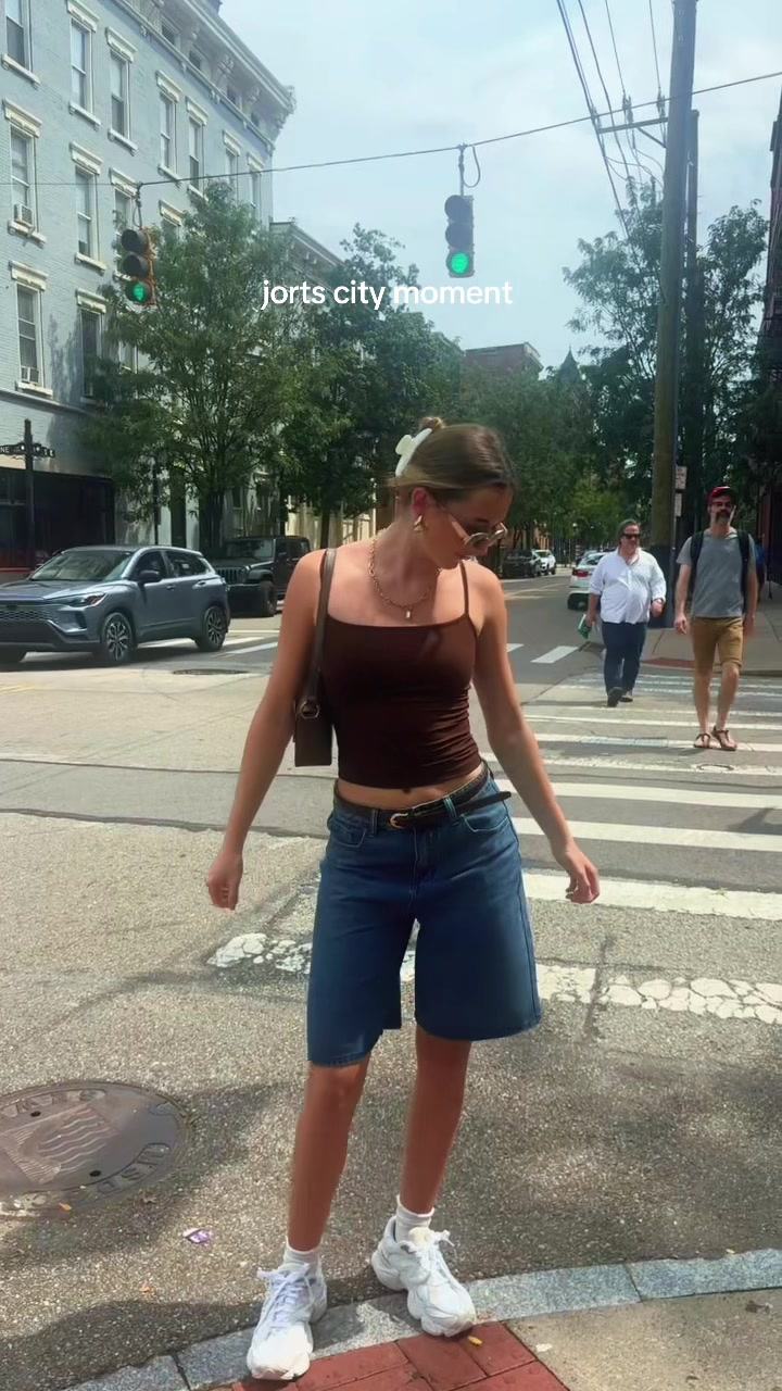 @elle jean