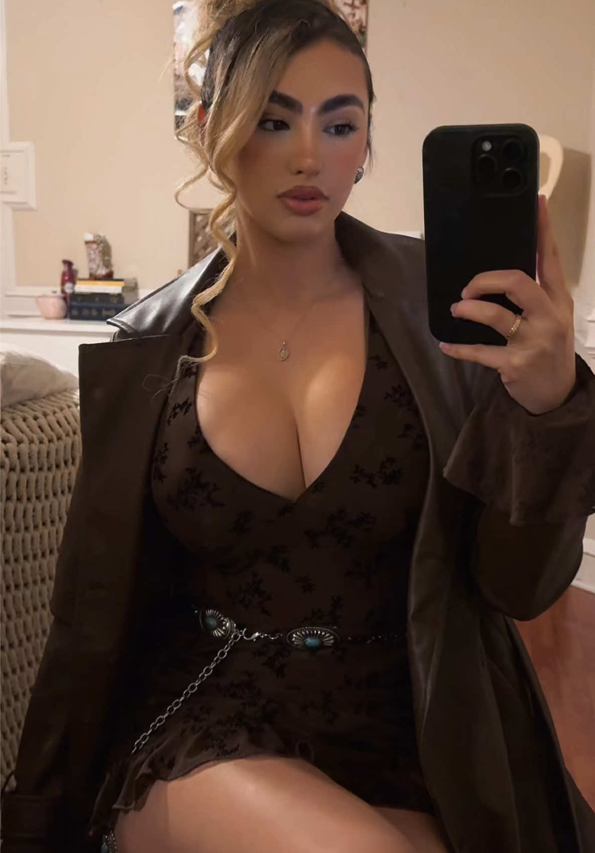 @Kyana