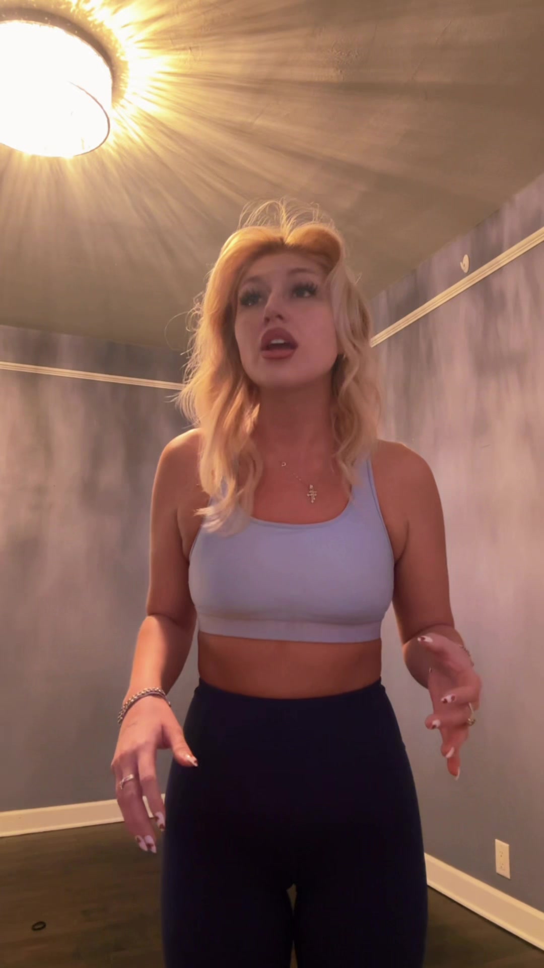 @ladyaguilera2.0
