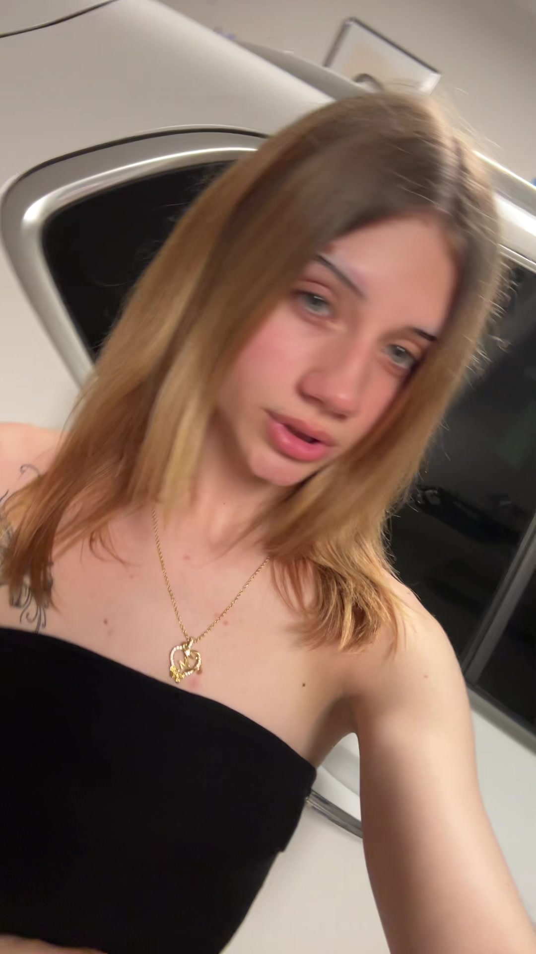 @madivarolaa