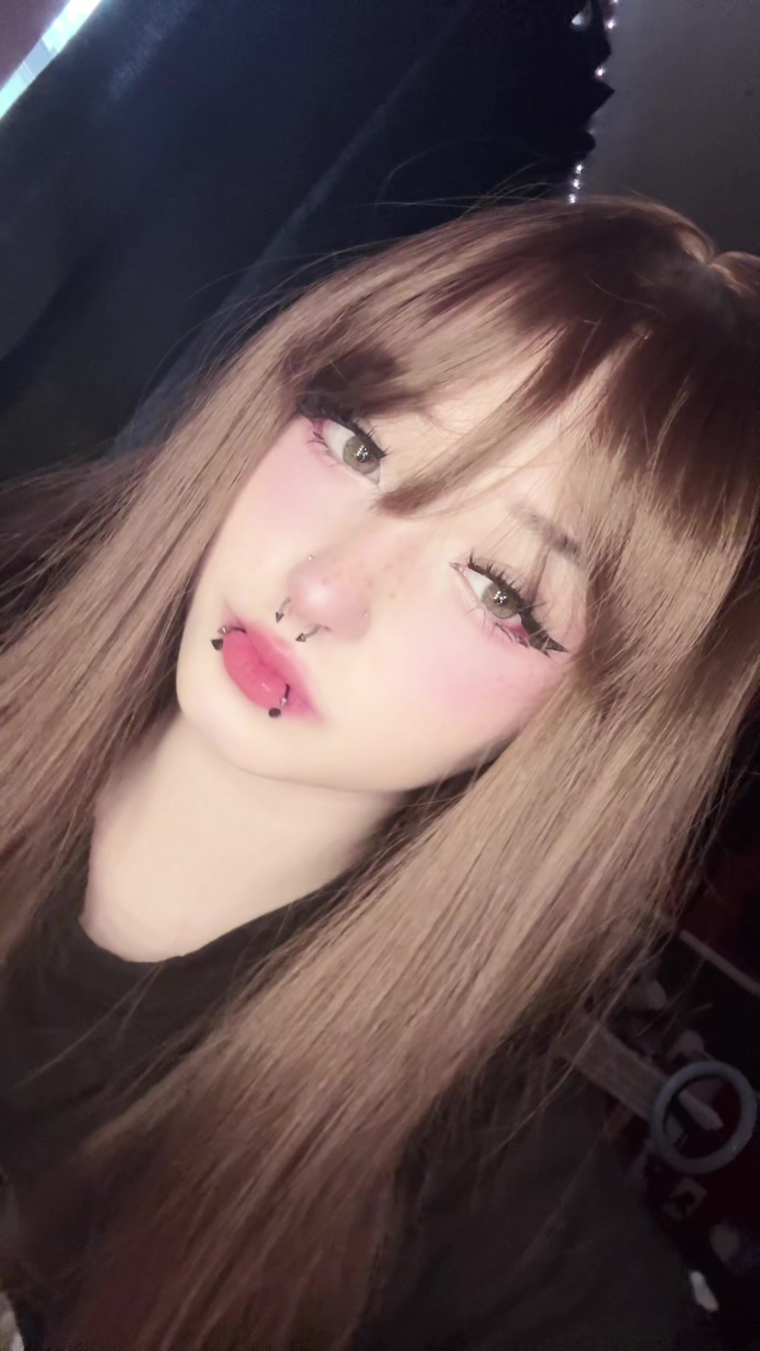 @waifulacey