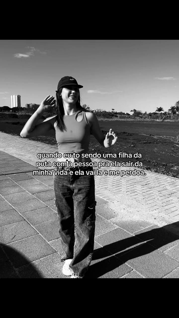 @Ana_birrenta