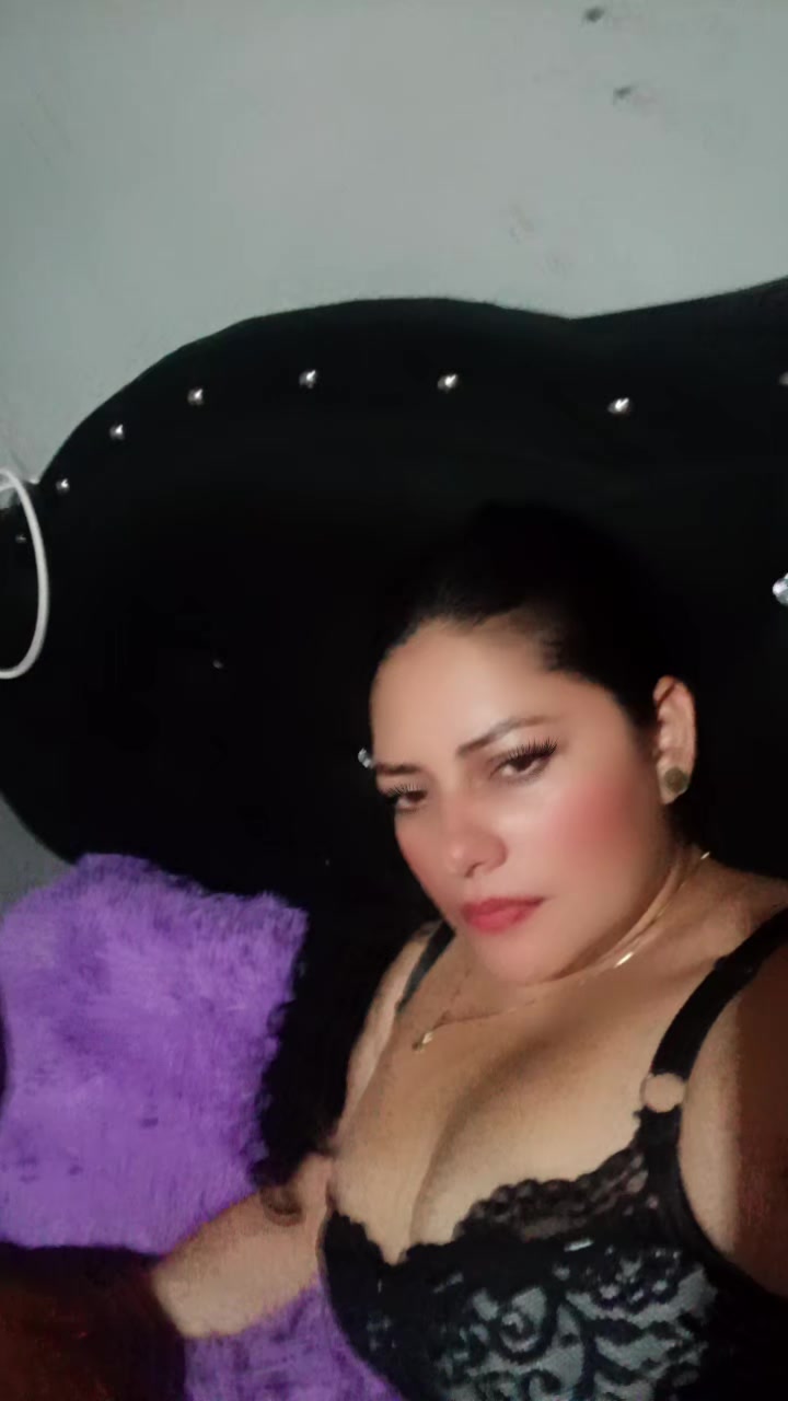 @María