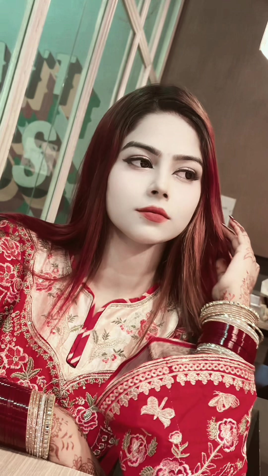 @saraislam12o03