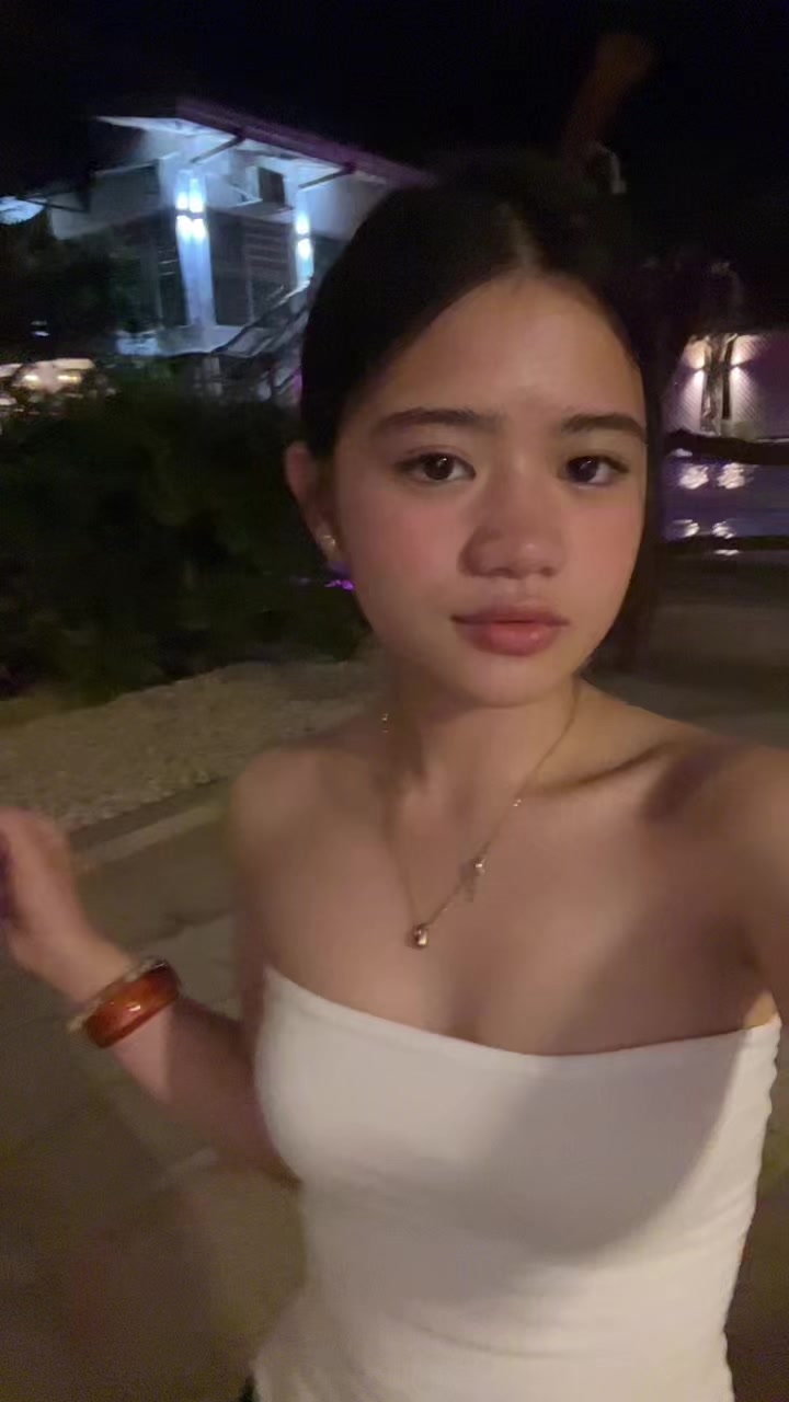 @Soph 🫧