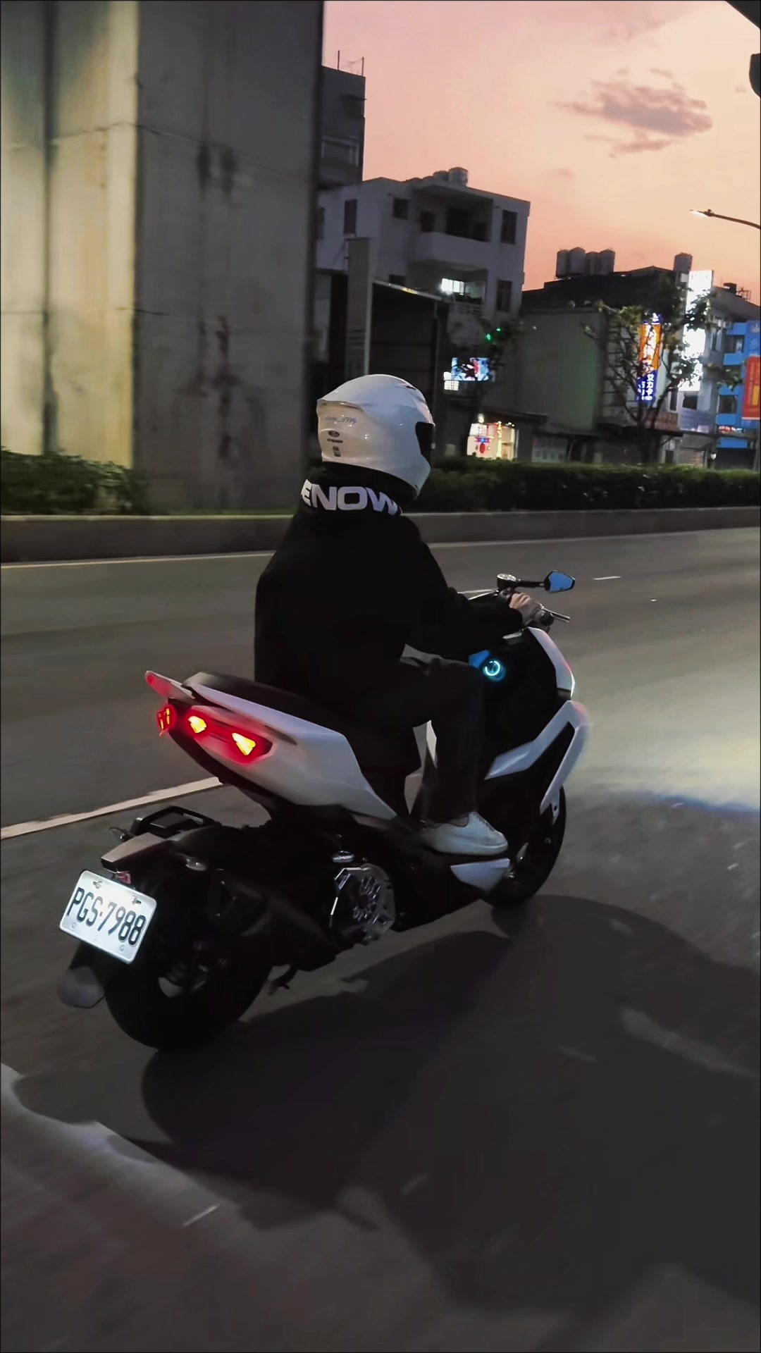@천