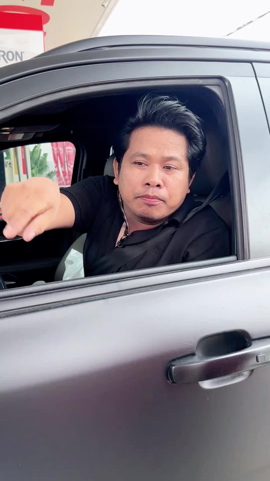@ពូណុយ- រឿងកំប្លែង