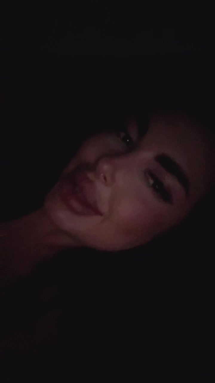 @Kari 🫐