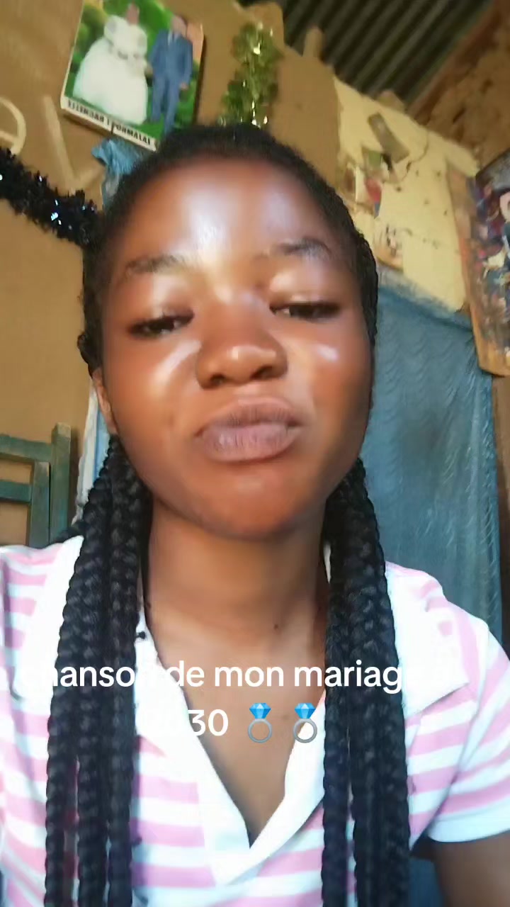 @assianna Viviane
