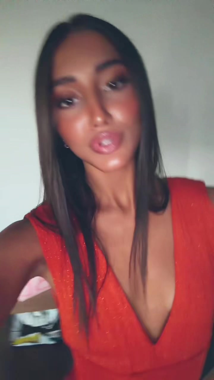 @larisa