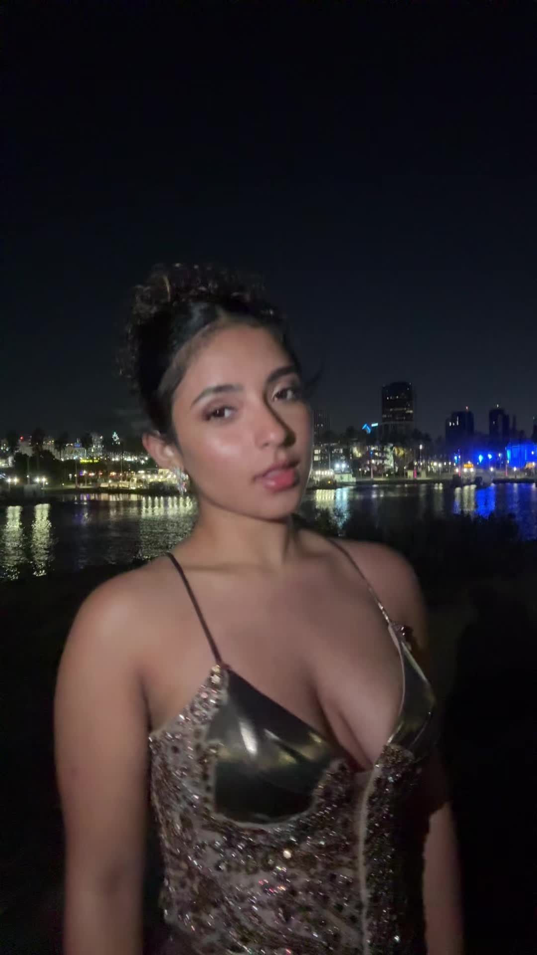 @Mia
