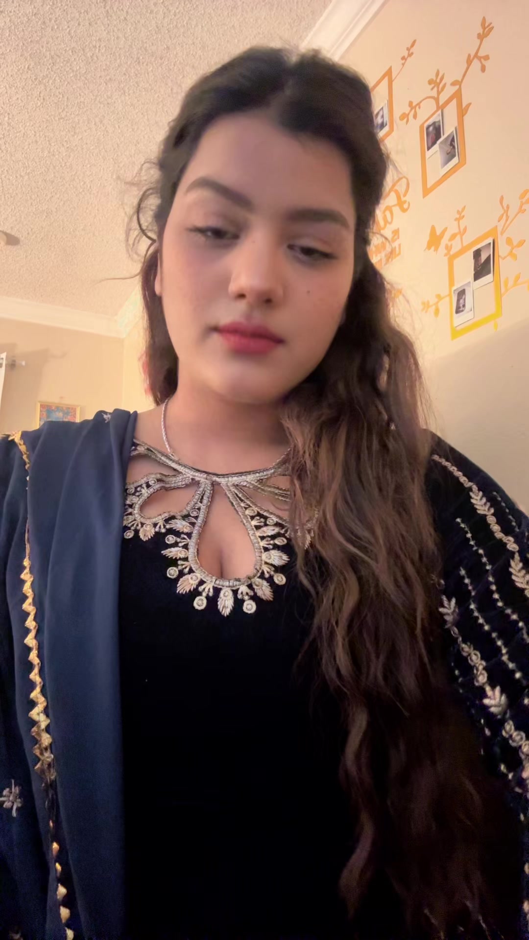 @Kömåłprêêt7749👸🏻