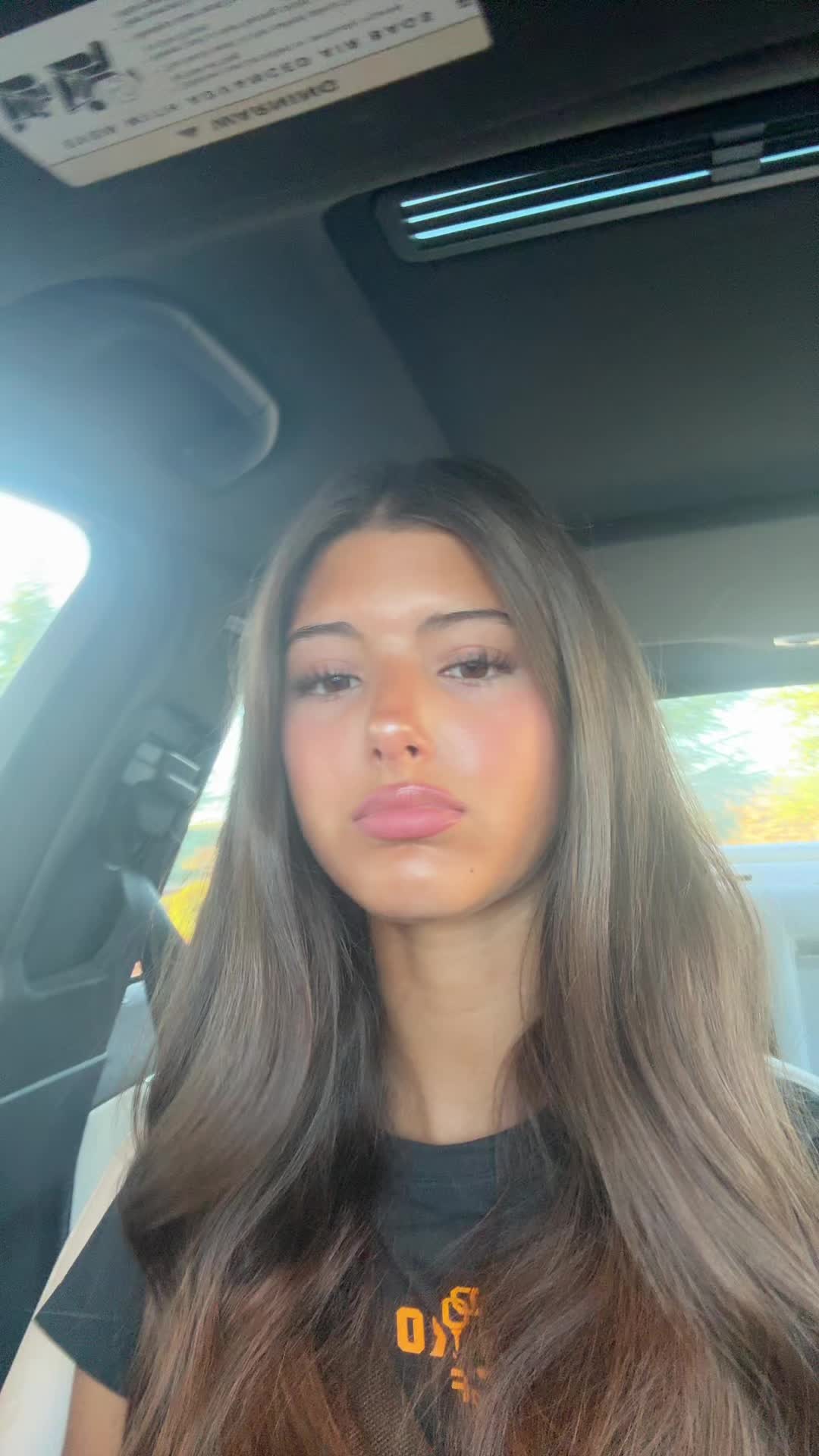 @Maybel