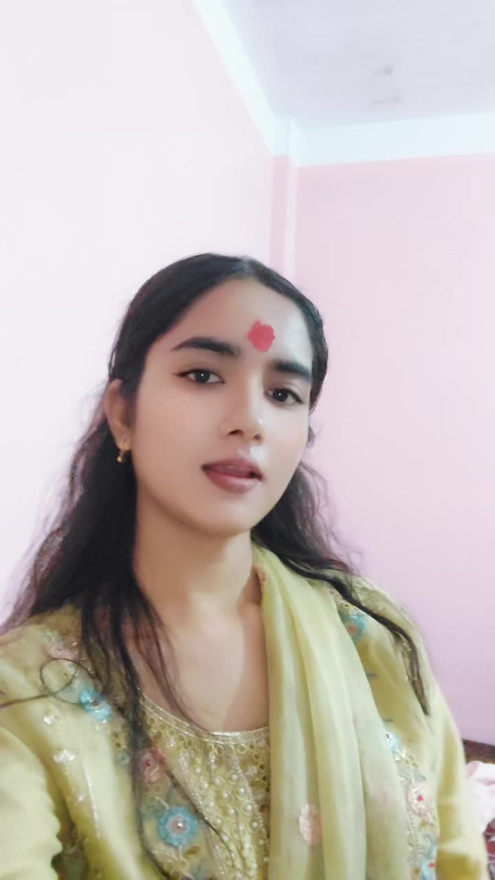 @Preeti🫶