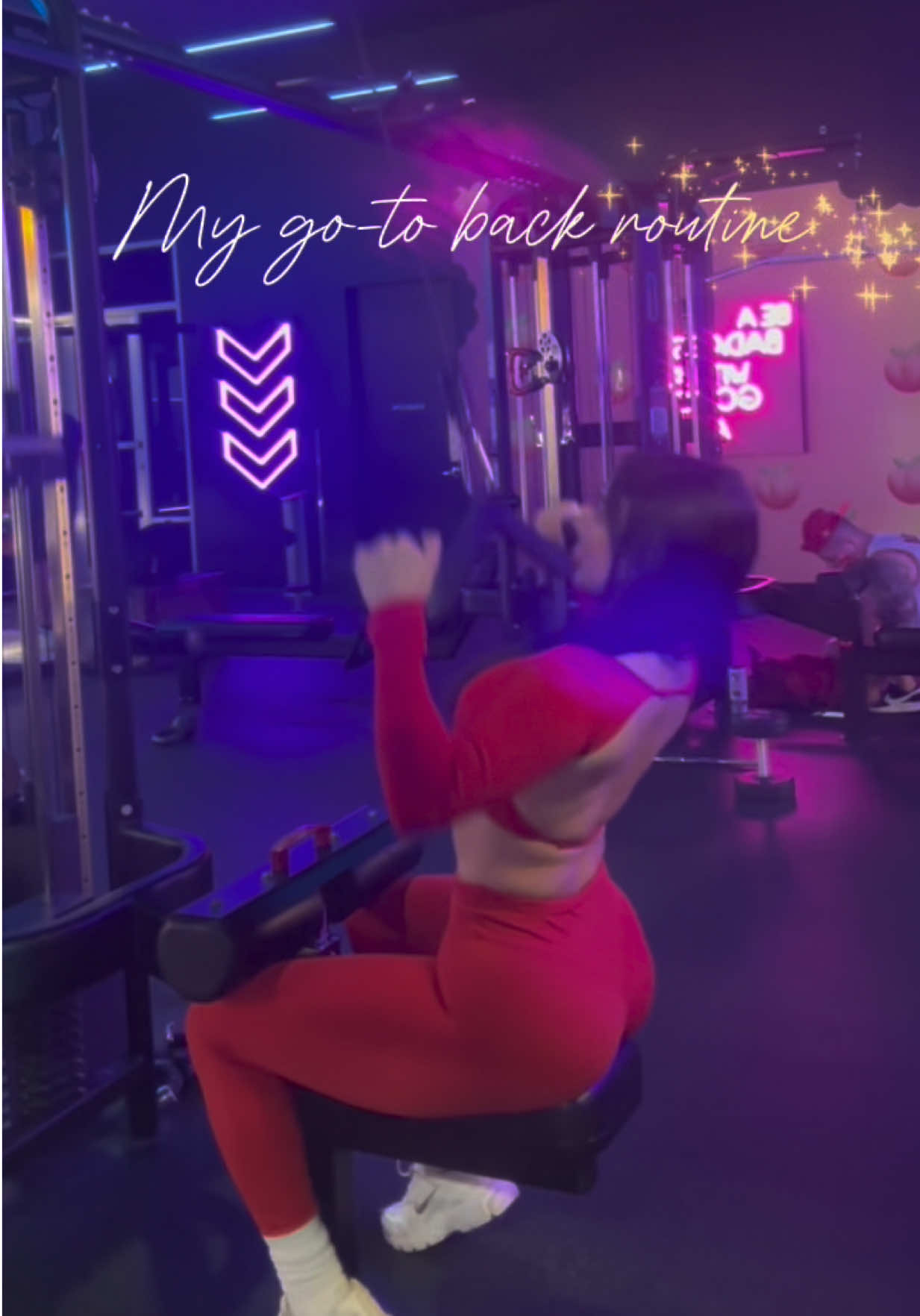 @Alybellax
