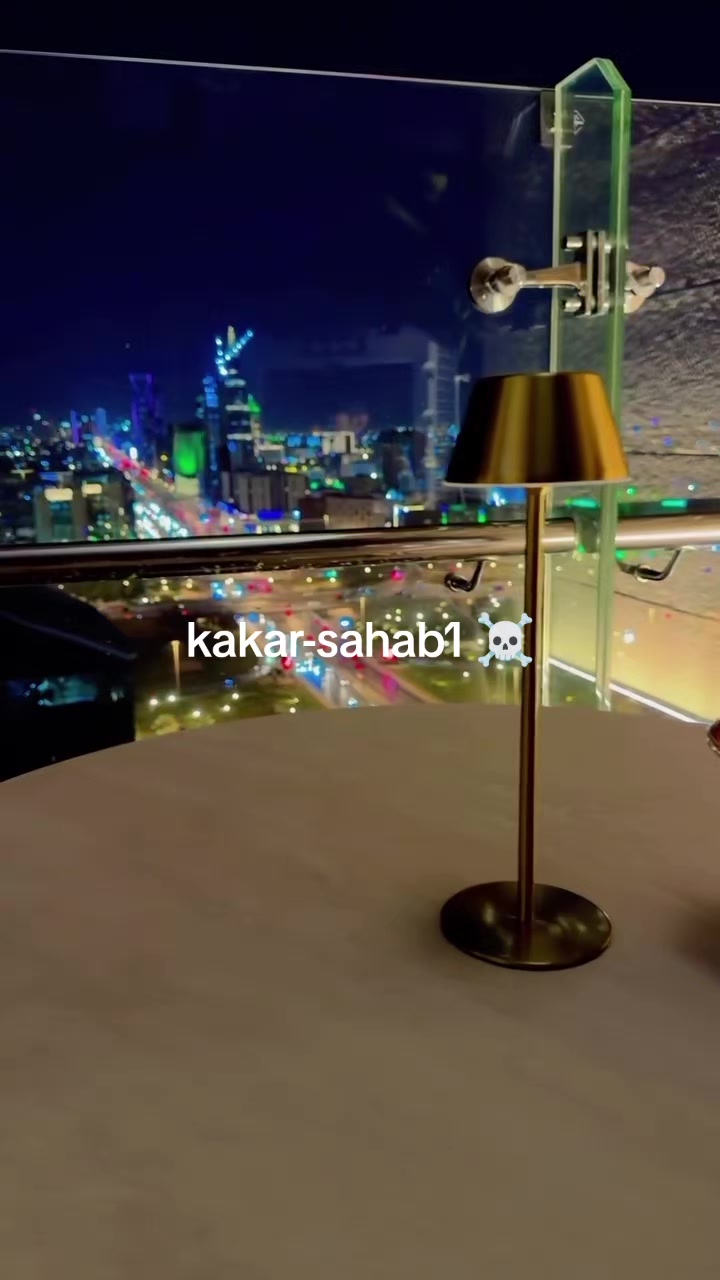 @🤍♛𝙎𝙠♛🤍