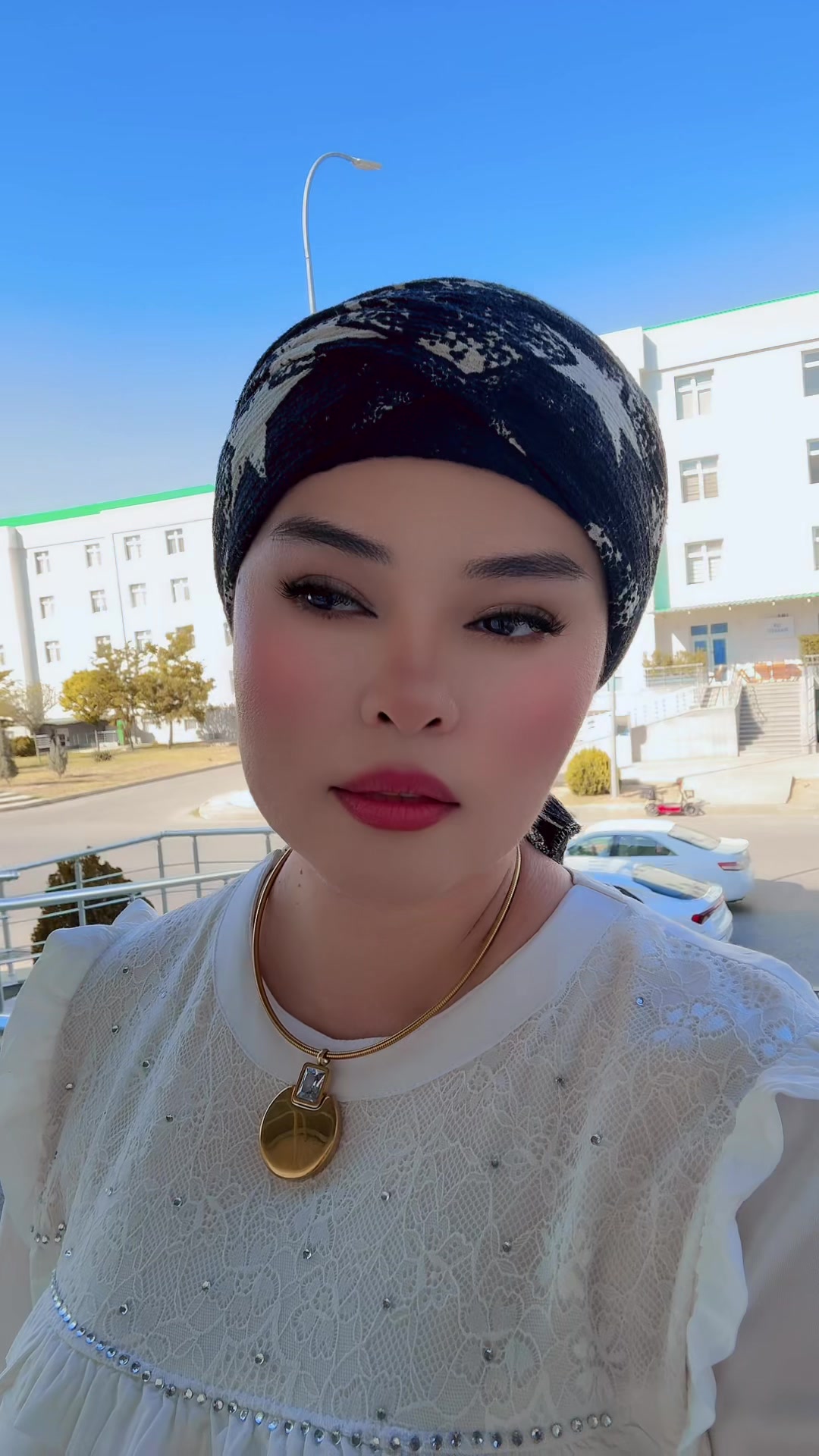 @ShowlySowda