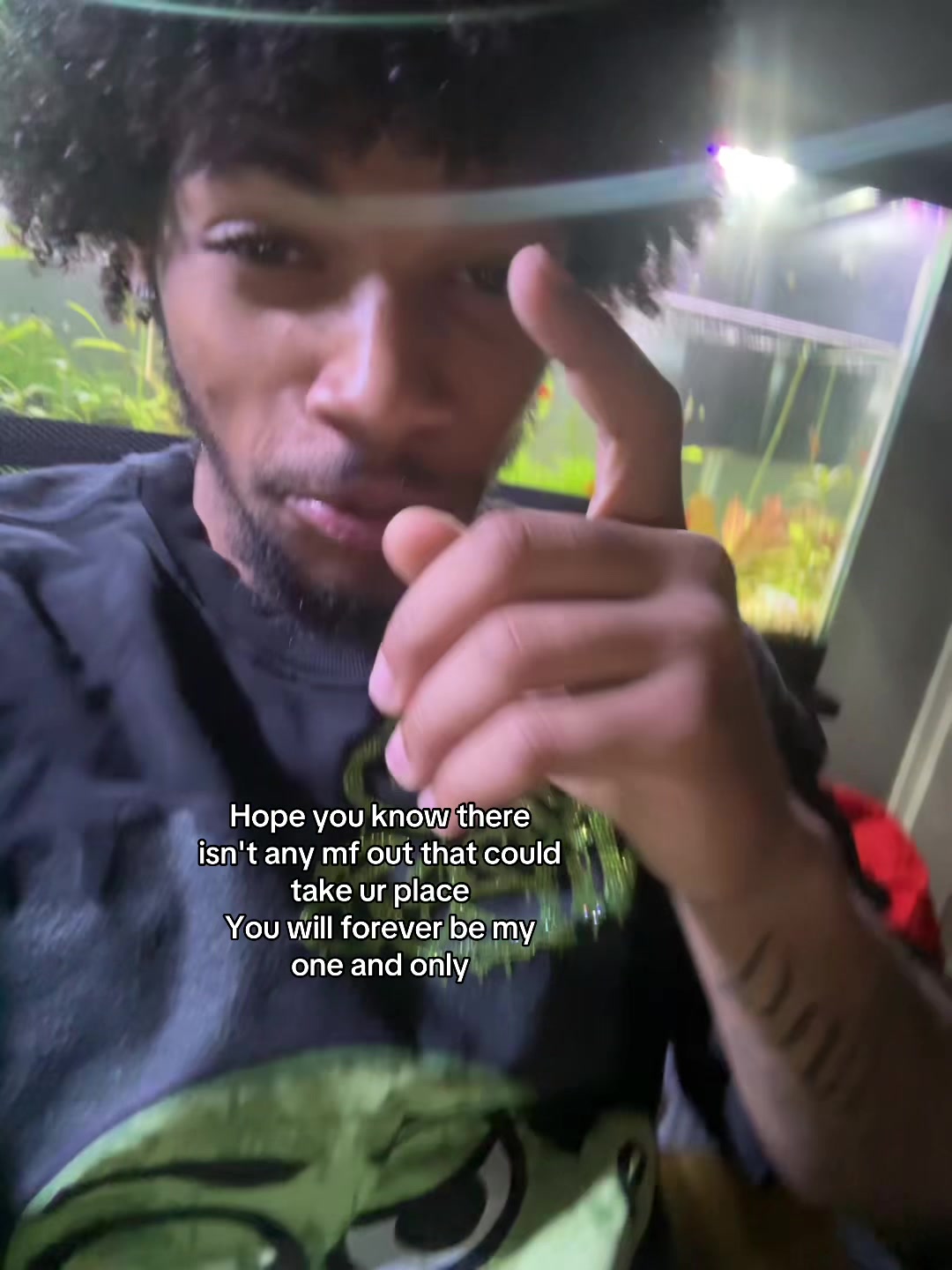 @Cee